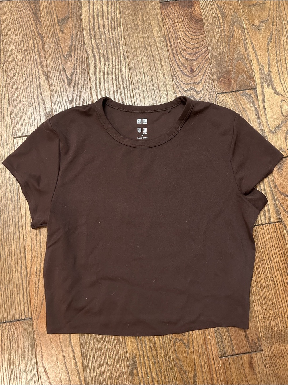 Uniqlo Brown Crop Crewneck Short Sleeve Top